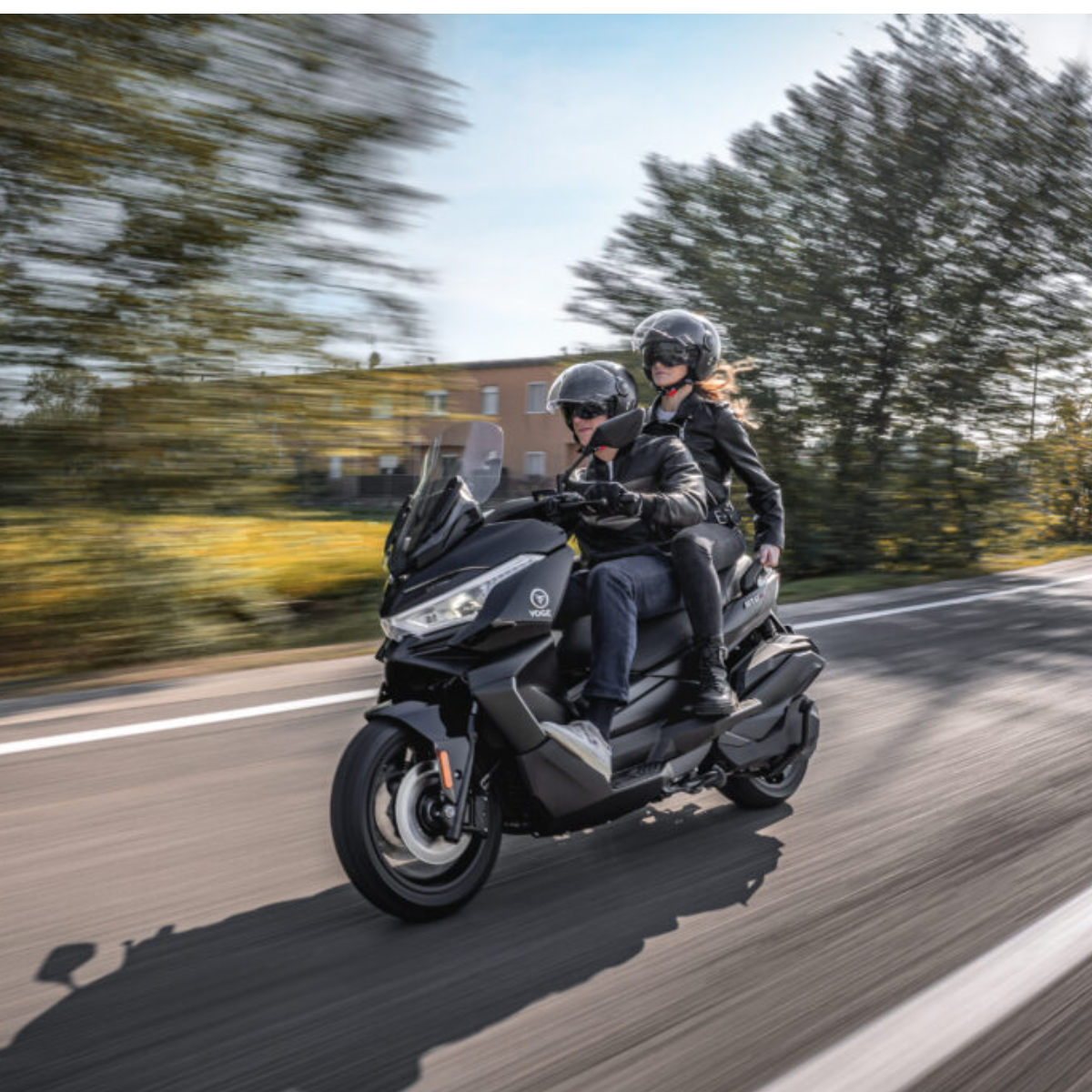VOGE SR4 MAX 350 Skuter 34 KS ABS TCS TFT Keyless - Image 8