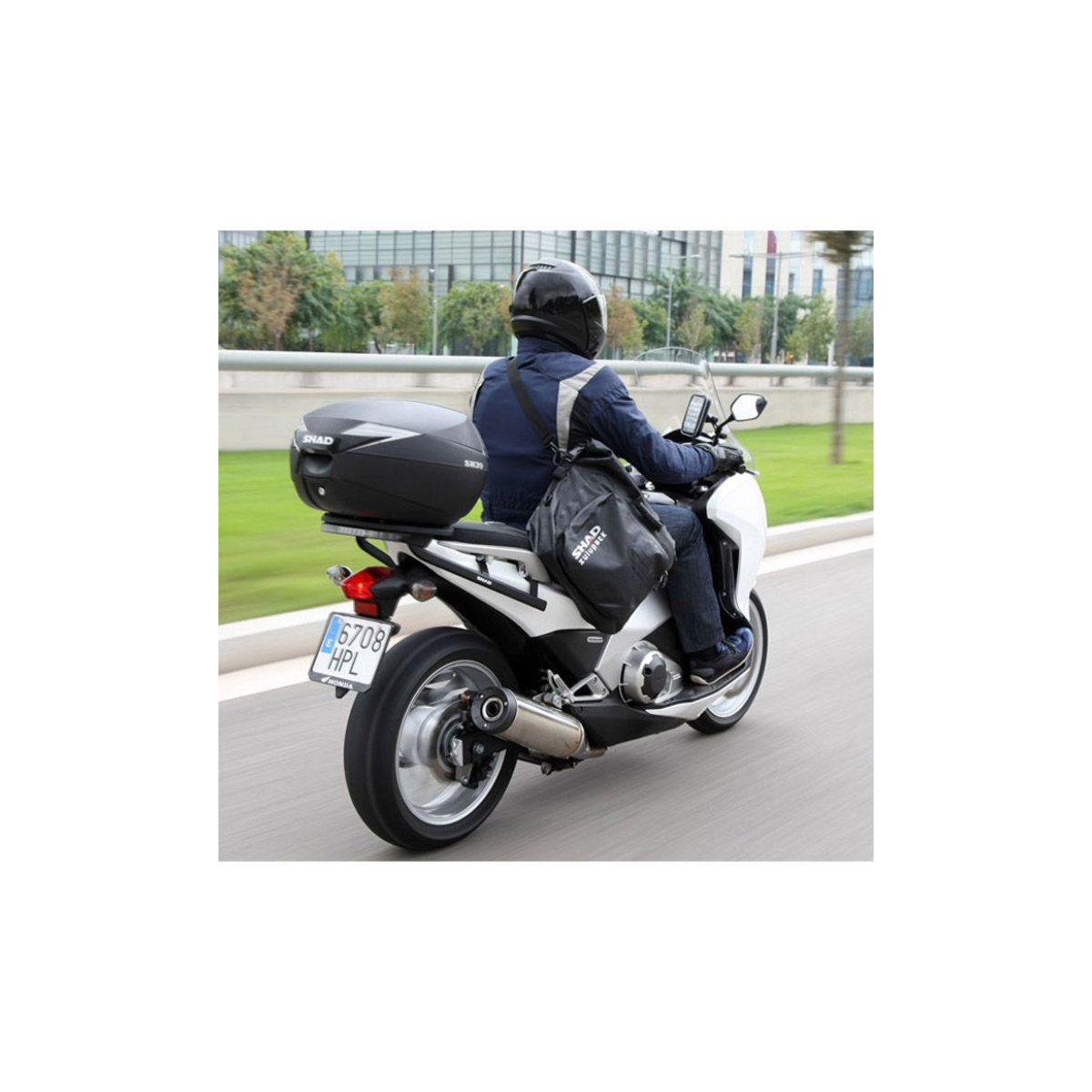 Kofer za motocikl i skuter SHAD SH39 39L crni s pločom - Image 3