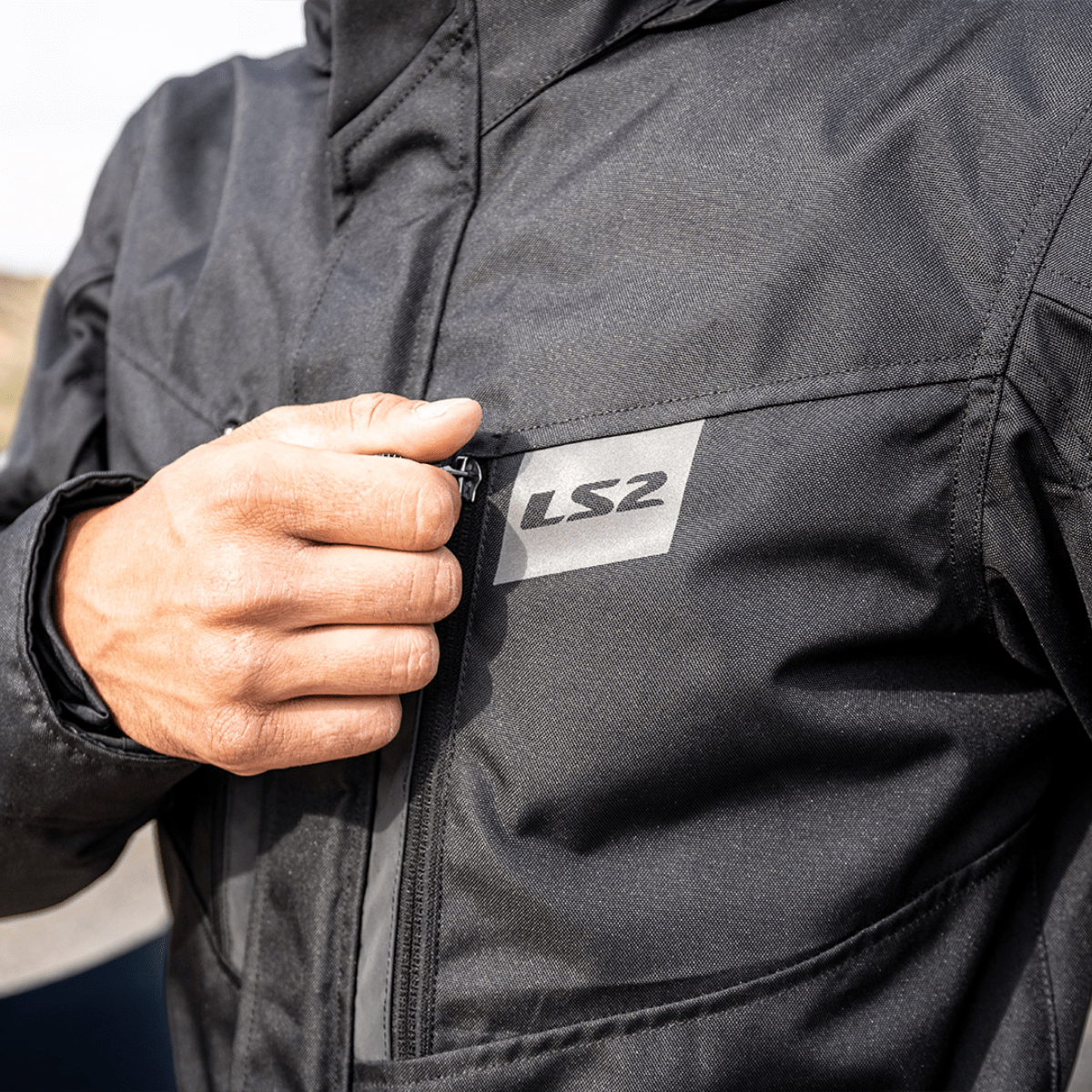 Moto jakna LS2 Metropolis Evo crna - XXL - Image 7